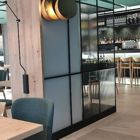 Апартаменты Greenport Delux