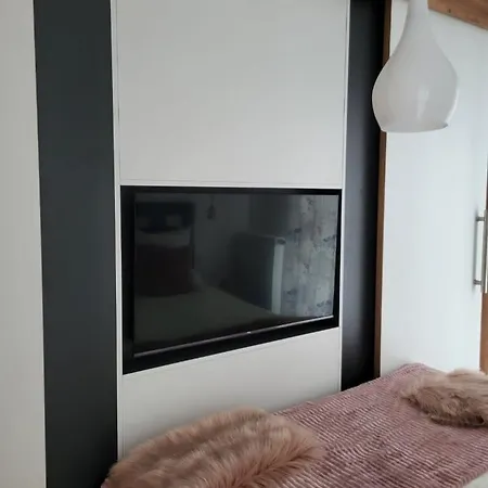 Greenport Delux Апартаменты